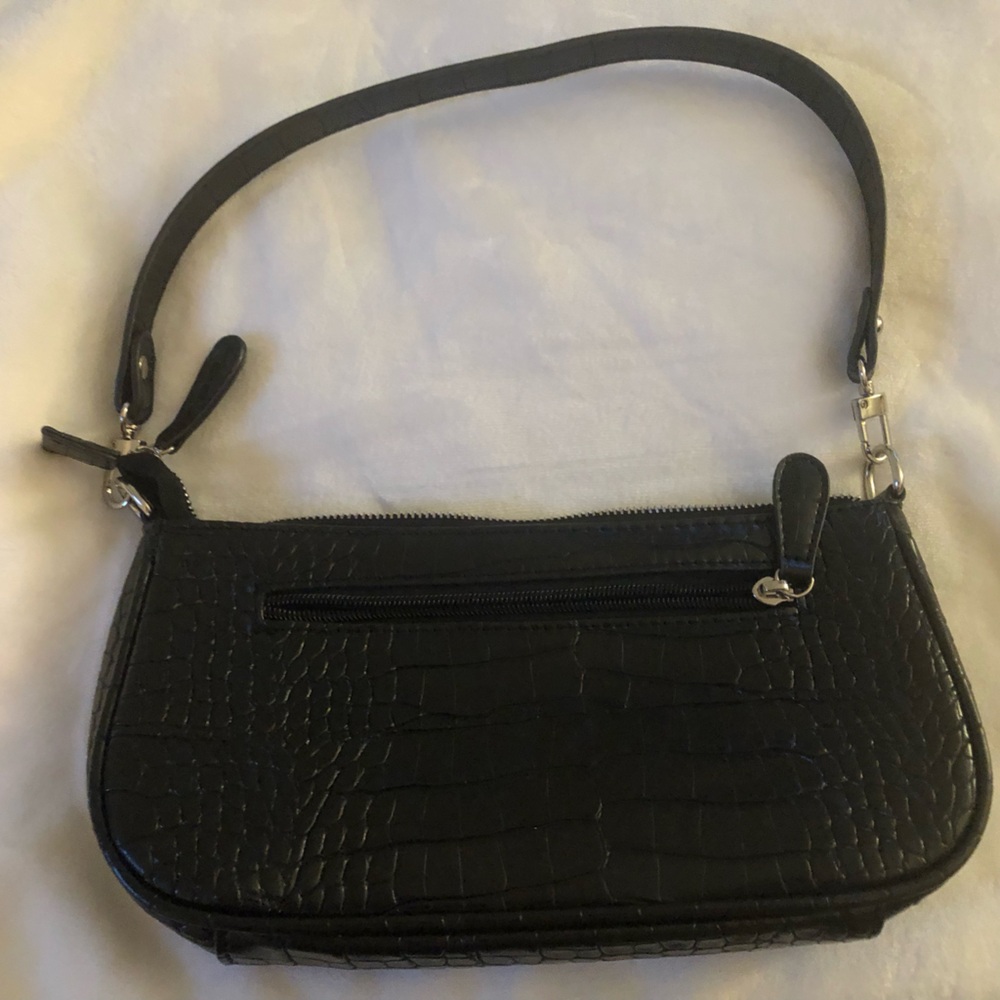 Barabum Black Croc-Texture Shoulder Bag - Classic Women's Bag